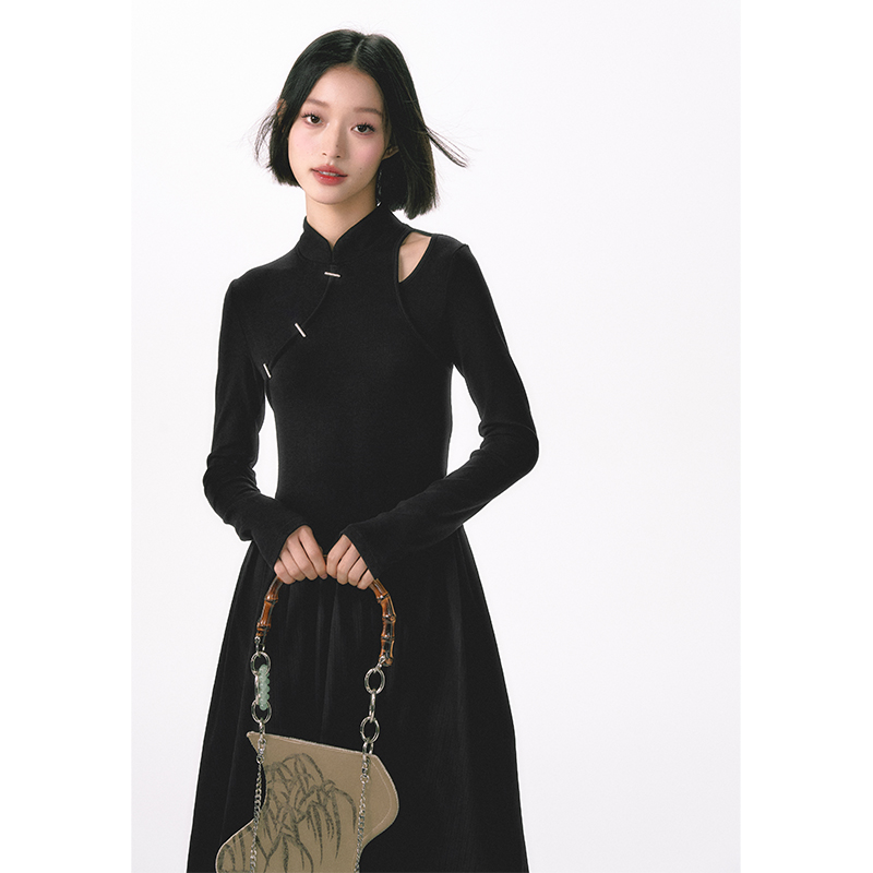 杨二大梦金属扣长袖连衣裙