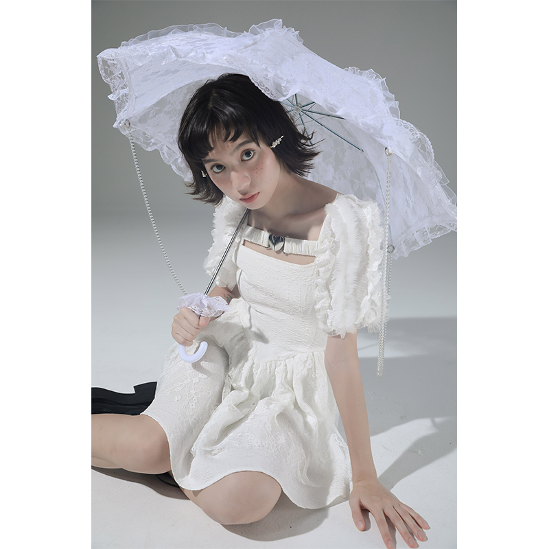 杨二大梦原创设计爱心扣连衣裙