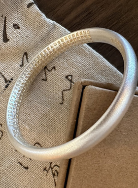 百年银坊足银999闭口描金内莲花