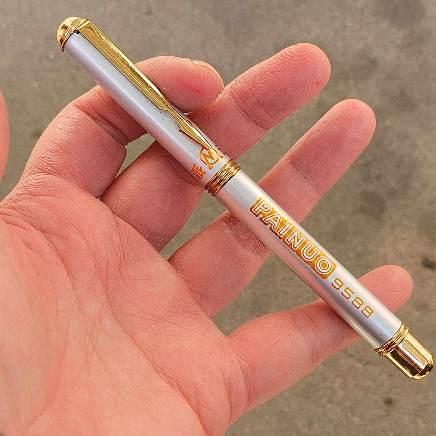 老钢笔上海派诺钢笔PAINUO 9588白色铝杆铱金礼品笔收藏 库存包邮