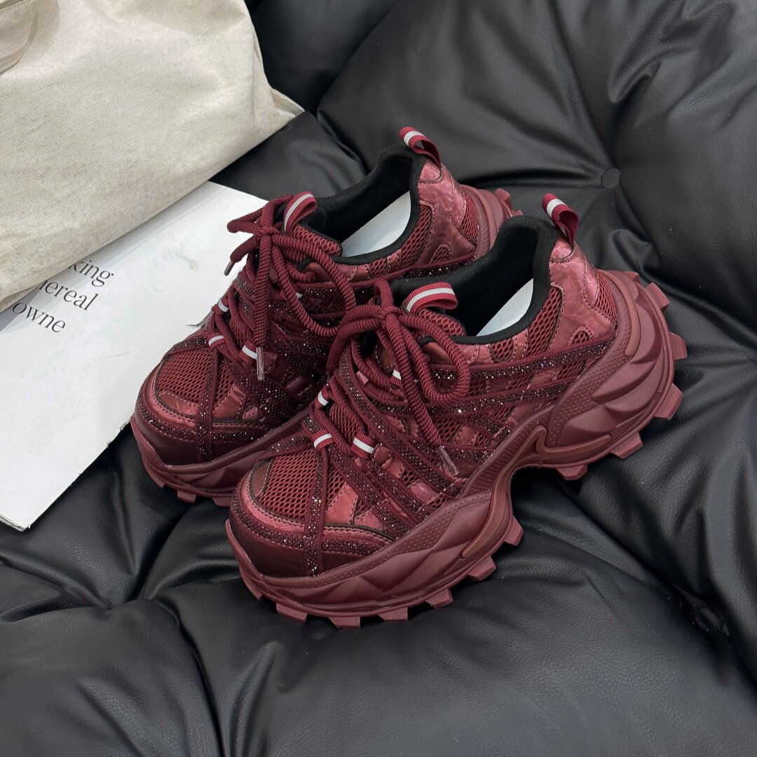 欧货重工厚底水钻老爹鞋女2026春季新款显脚小网面透气运动休闲鞋