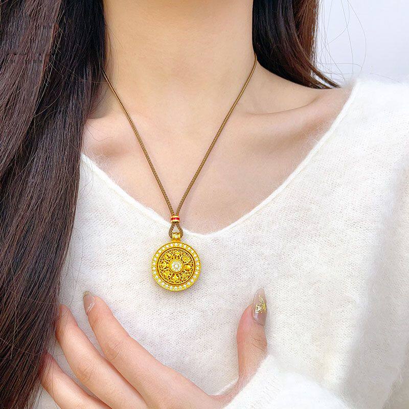 韦雪同款可旋转八宝罗盘吊坠时来运转仿真黄金长款毛衣项链配饰女