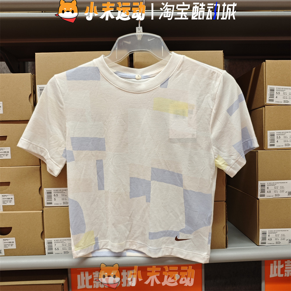 耐克短袖女子印花休闲T恤