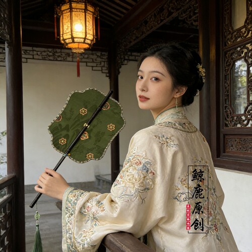 鲸鹿原创翠绿唐风团花印花紫竹长柄竹帘扇可旋转卷曲汉服装饰腰扇