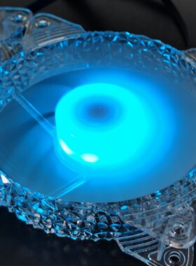 全新玩嘉晶钻ARGB风扇12cm静音正转透明钻石纹S6pin连接控制器