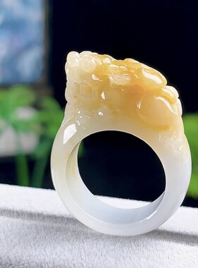23号翡翠玉扳指大圈口缅甸料天然A货飘黄翡招财貔貅玉指环男士款