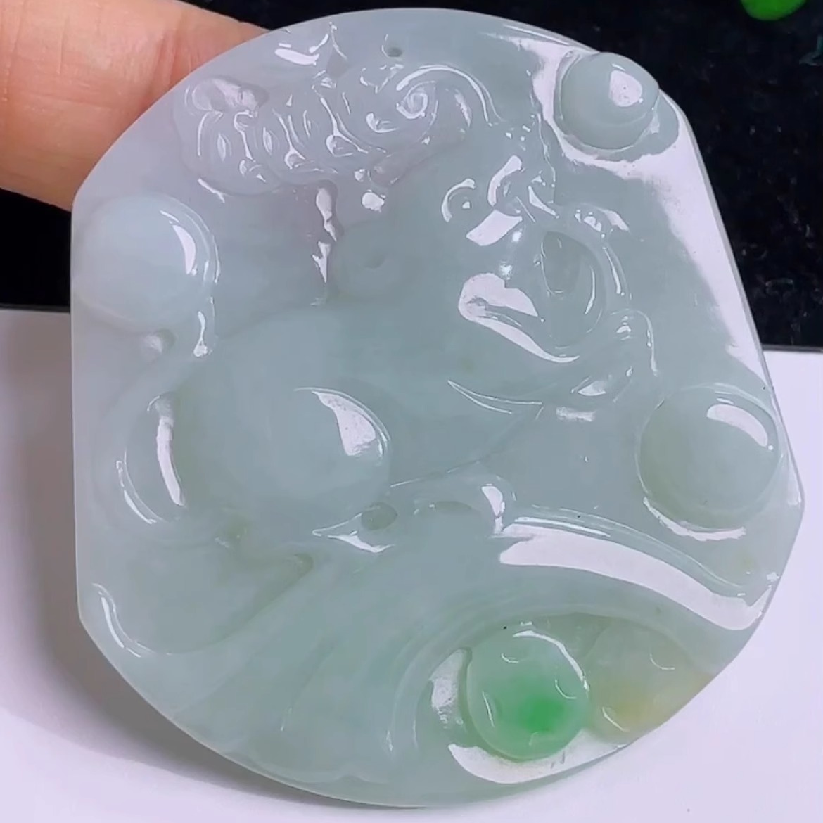 缅甸料天然玉石A货翡翠冰飘绿招财鼠牌玉坠 十二生肖鼠吊坠男女款