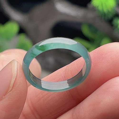 20号翡翠蓝水玉戒指宽边玉指环蓝水绿一抹绿素圈指环天然A货戒指