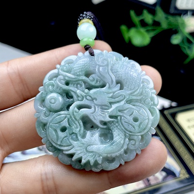 天然缅甸a货翡翠龙牌圆形生肖