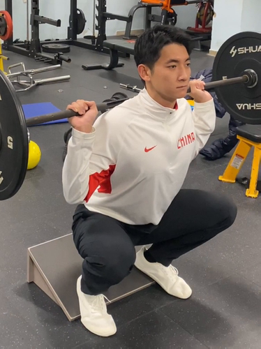 深蹲斜板 能深蹲的拉筋板 ATG深蹲 保护膝盖 加强膝盖