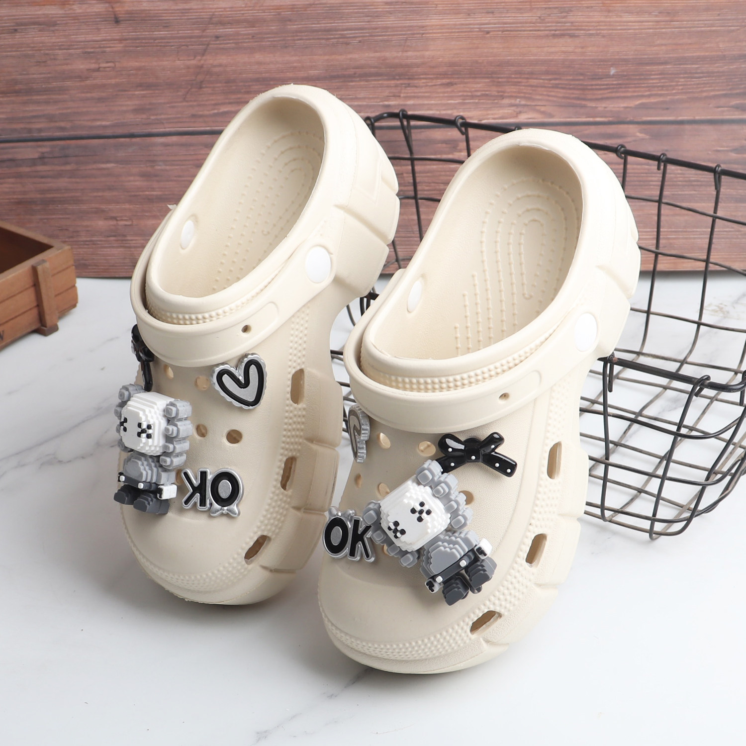 夏可爱卡通镂空洞洞鞋两穿舒适轻便凉鞋厚底增高户外沙滩时尚百搭,女鞋,洞洞鞋,淘宝优惠券,粉丝福利购,淘宝优惠卷