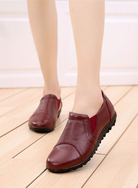 2018春秋33小码中年妈妈鞋平底中老年大码43防滑老人40真皮女单鞋
