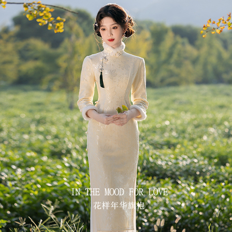 2024新款香槟色新中式礼服裙