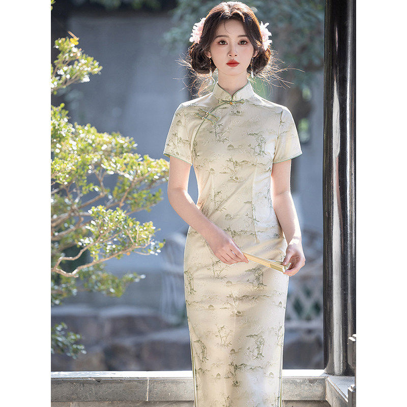 四小姐花样年华旗袍素雅国风洋装2026年新款日常蚀骨少女年轻款弹