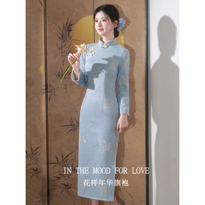 刺绣蓝国风长袖女衫30