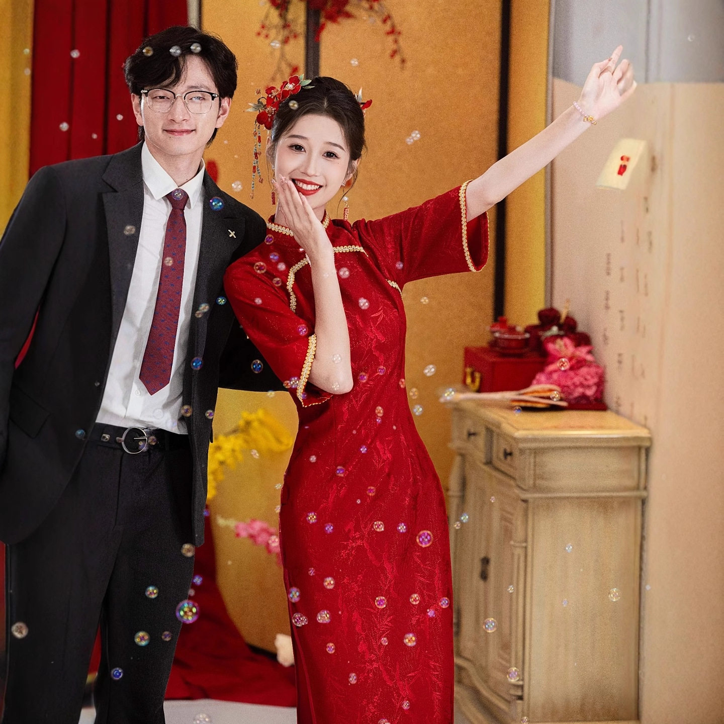 四小姐花样年华旗袍年轻款红色新娘订婚长款蕾丝2025新款高端修身