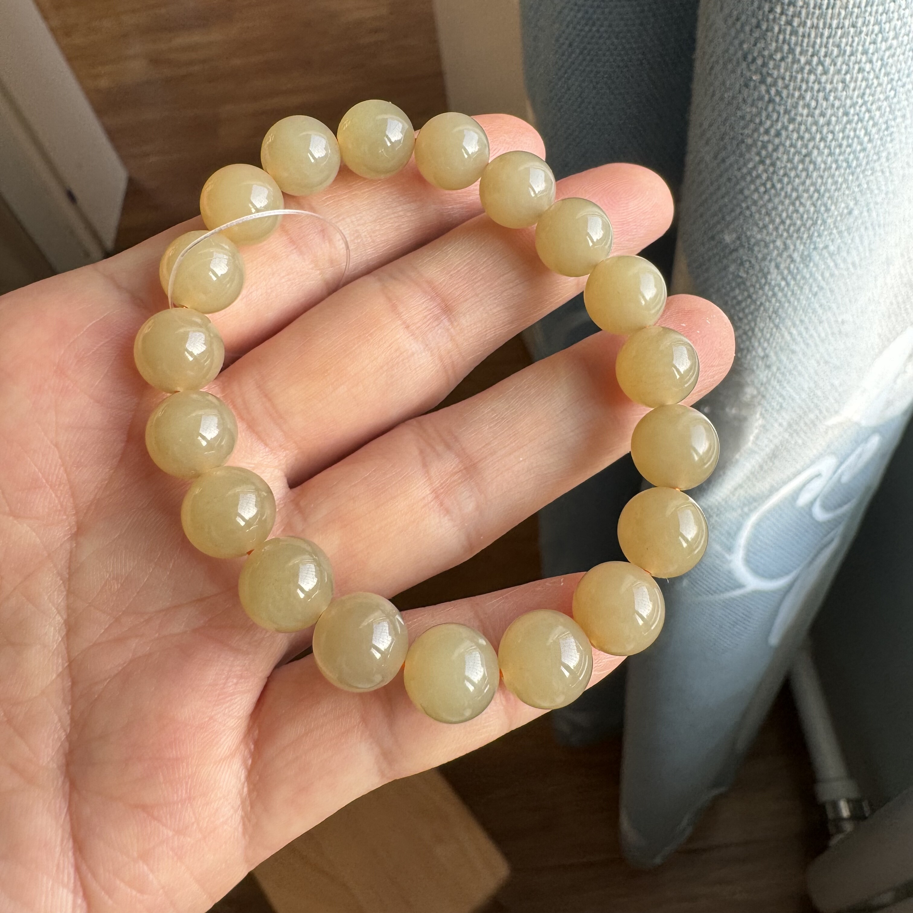 新疆且末料和田玉糖玉手链卡10圆珠蜜糖油润无暇男女手串