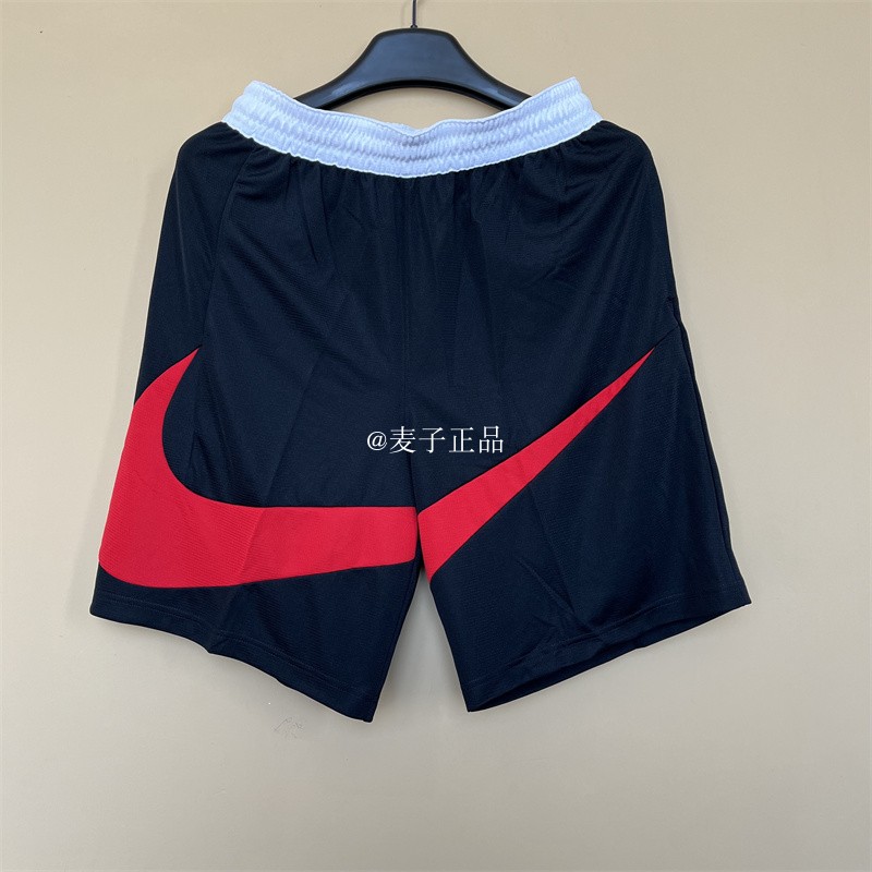 Nike 大钩子男子夏季速干运动休闲短裤 BV9386-010 运动服/休闲服装 运动中长裤／短裤 原图主图