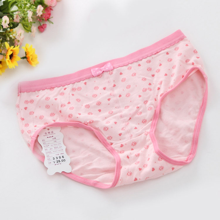 内裤女纯棉学生少女三角裤头大童透气可爱女孩短裤内穿少年