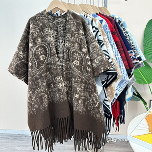 高级感织纹加厚仿羊绒披肩围脖保暖流苏时尚宽松斗篷上衣WA134