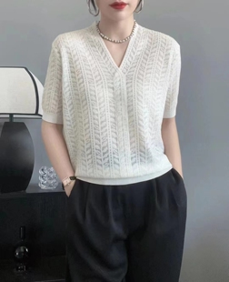 2023夏新款薄款超细羊毛针织衫女短袖T恤V领镂空纯色气质时尚上衣
