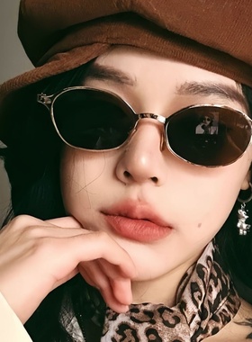 复古椭圆小框太阳镜女新款个性网红同款墨镜防晒遮阳太阳眼镜男潮