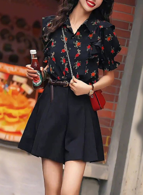 复古港风时尚套装黑色短裤半身裙V领上衣衬衫夏季新款两件套裙女