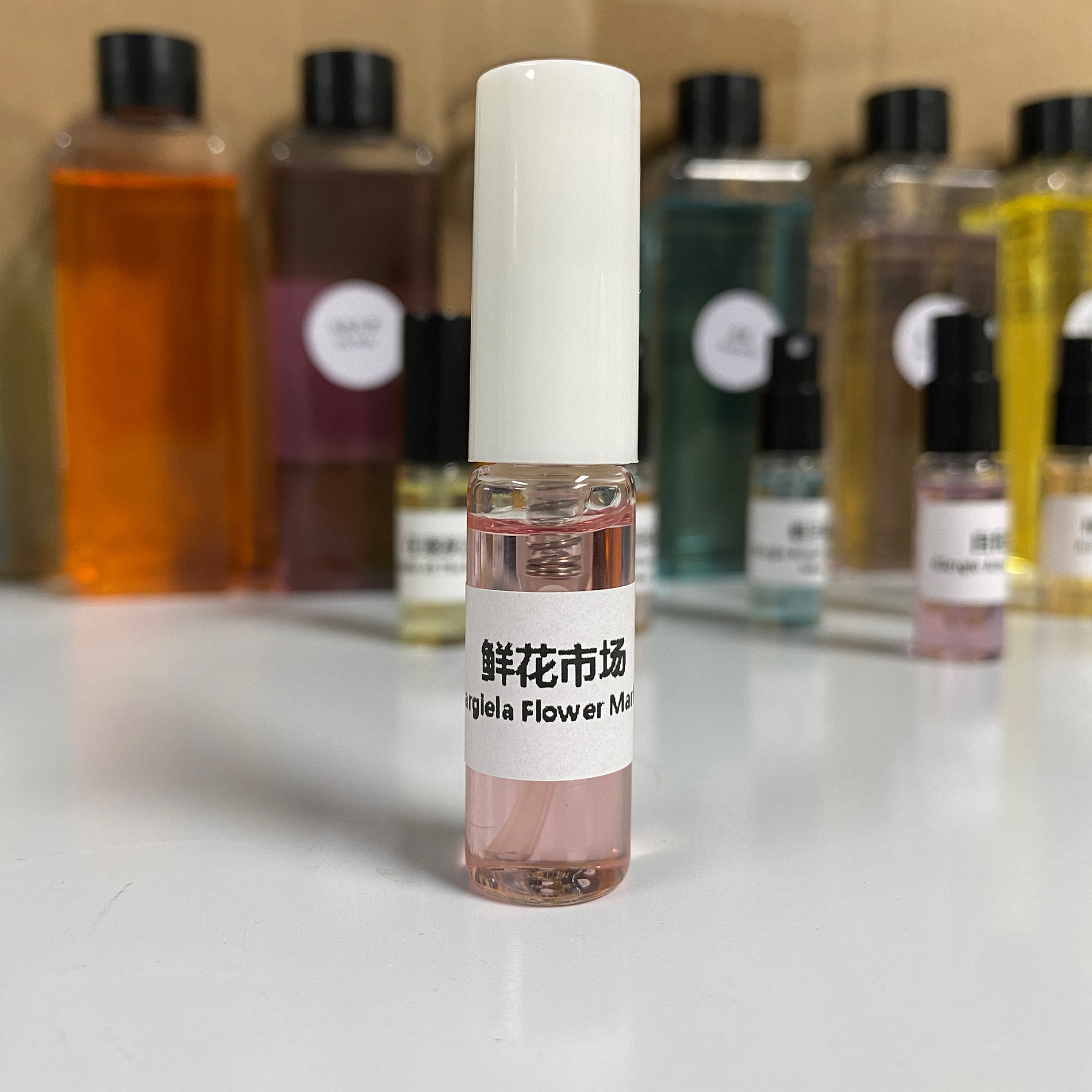 鲜花市场香水小样花香调花卉市场正品试香持久留香中性试管