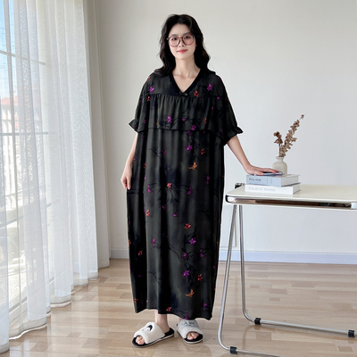 加长款V领蕾丝棉绸大码睡裙夏季