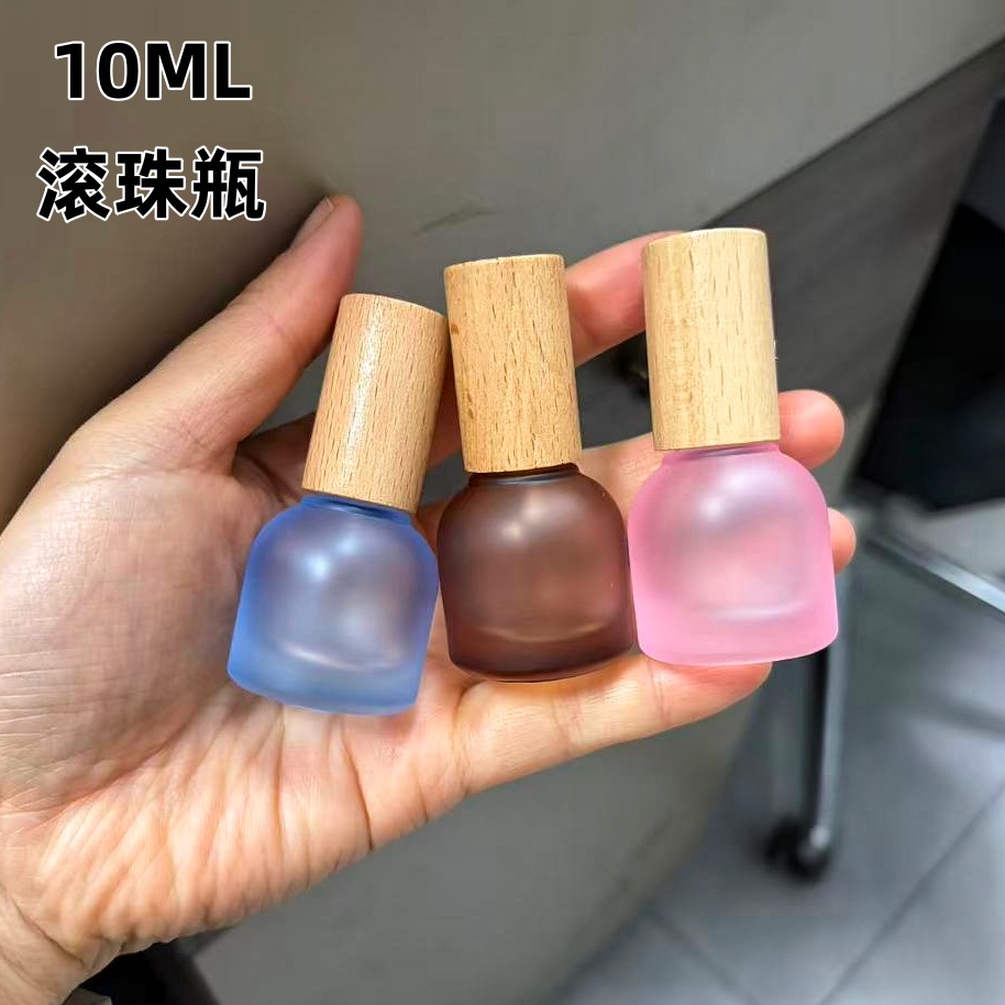 10ML滚珠瓶木盖磨砂化妆品分装瓶