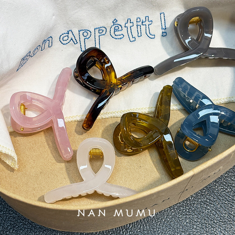 2025韩版日常百搭可爱交叉小抓夹简约复古气质头饰高马尾后脑勺发