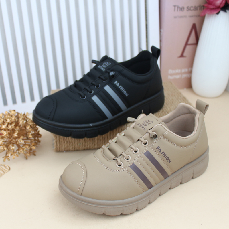 春秋老北京布鞋女鞋平底舒适软底女休闲鞋系带25年新款百搭透气女