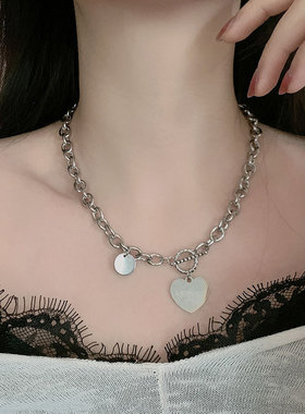 网红颈链不锈钢短款爱心项链桃心锁骨链ins刻字LOVE蹦迪嘻哈配饰