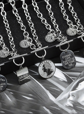 街头嘻哈钛钢粗项链女锁骨链ins金属钱 硬币方片圆片LOVE字母颈链
