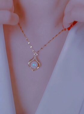 爆款小荷包珍珠项链女感时尚优雅吊坠小众设计钛钢锁骨链