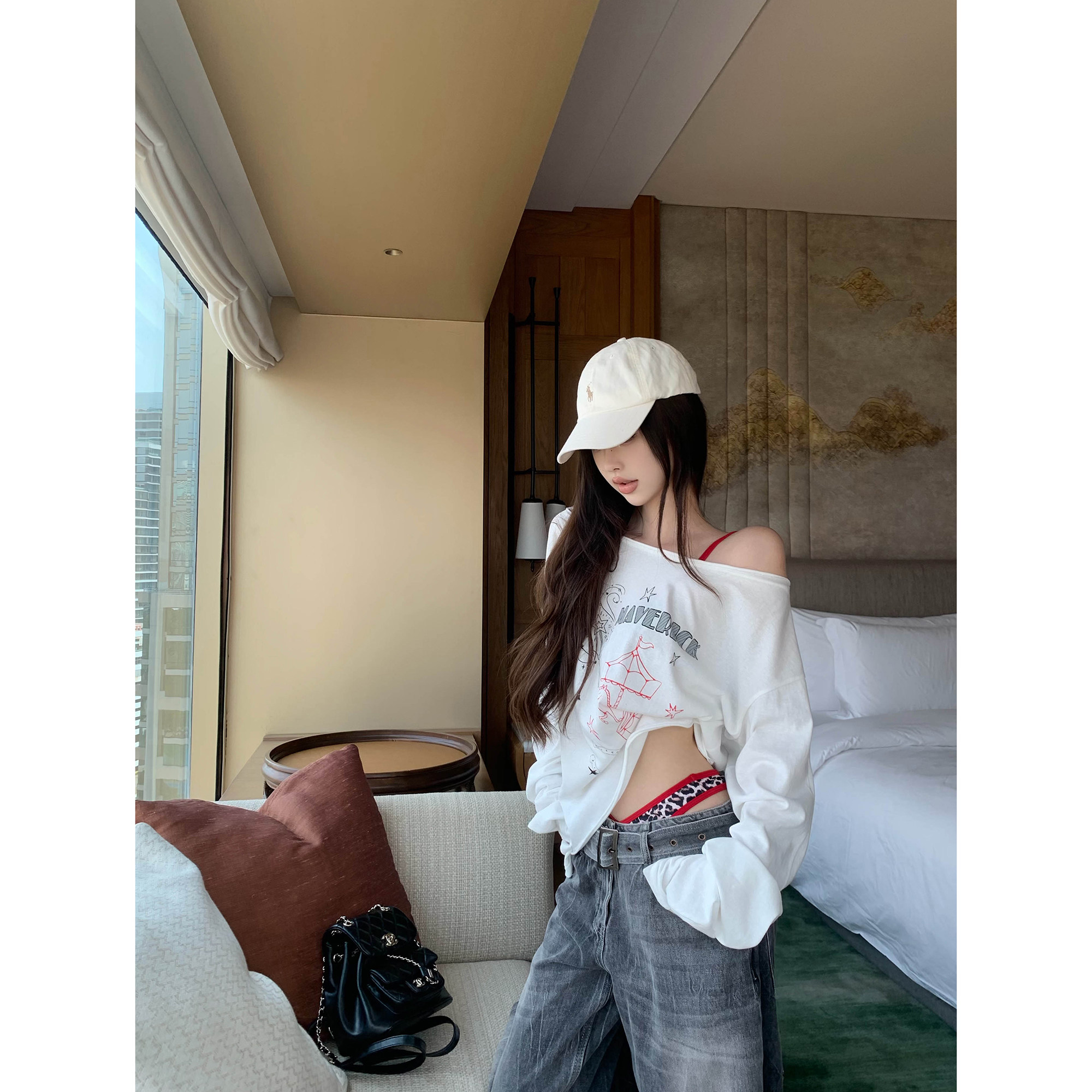 Thas9i九亿 慵懒风印花斜肩上衣休闲针织长袖T恤女豹纹撞色比基尼
