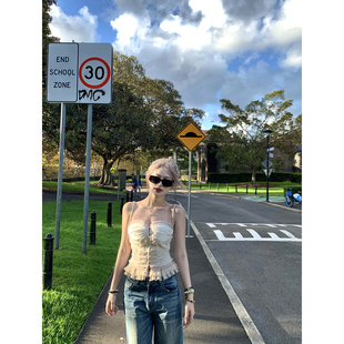 Thas9i九亿 巴洛克网纱蕾丝提花抹胸性感荷叶边显瘦上衣 提花曲线