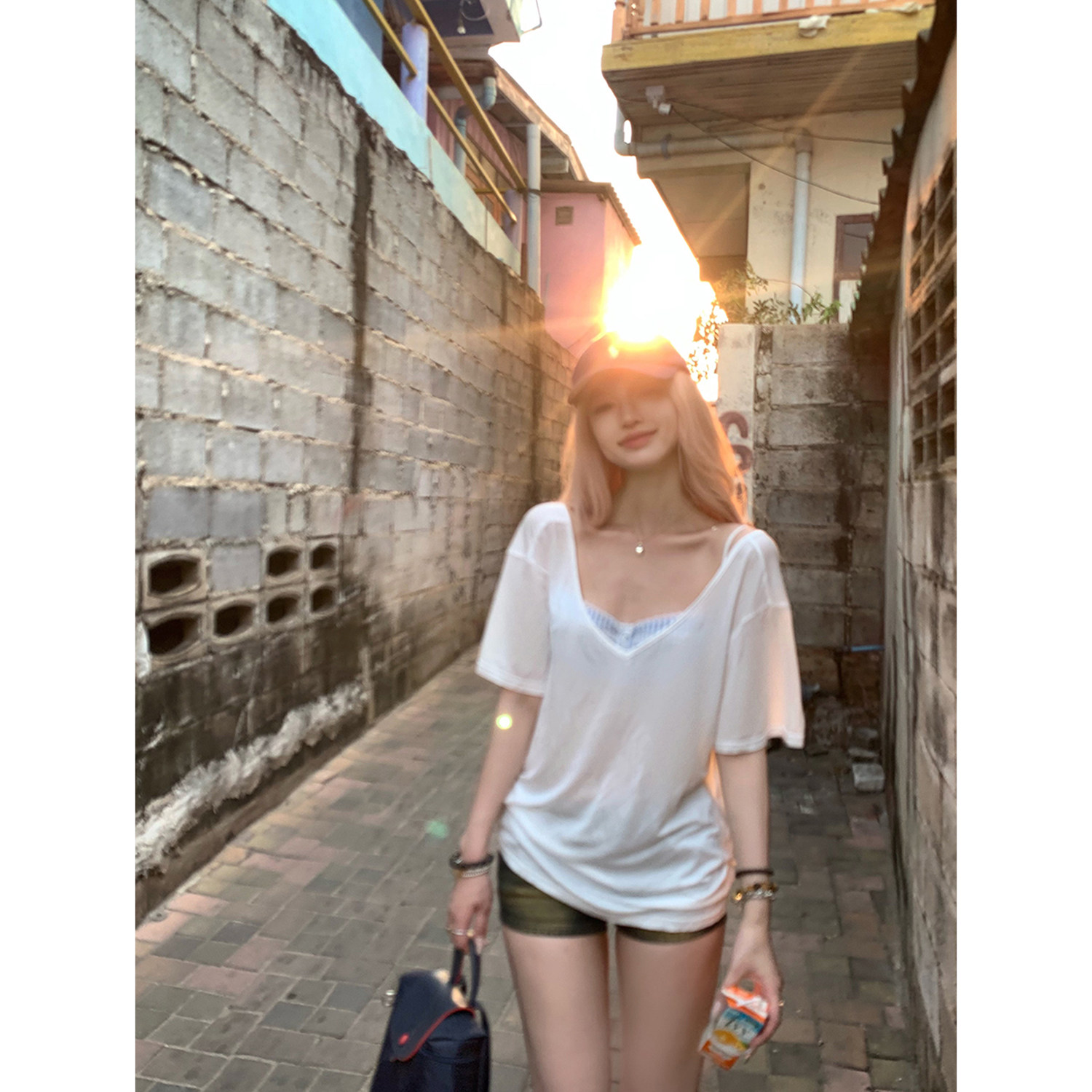 Thas9i九亿 纯欲天菜 V领天丝清凉扭结T恤女宽松显瘦上衣 双面穿,女装/女士精品,T恤,淘宝优惠券,粉丝福利购,淘宝优惠卷