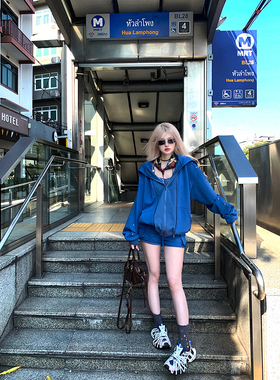 Thas9i九亿 香兰花园 铆钉双门襟设计宽松连帽卫衣外套女休闲上衣