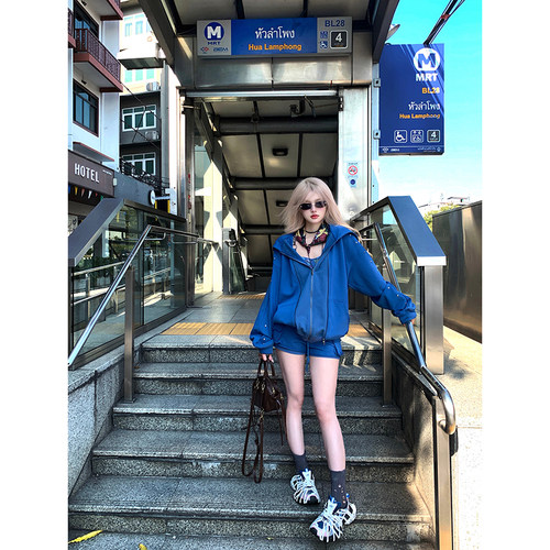 宽松连帽卫衣外套女休闲上衣