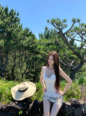 Thas9i九亿 初恋月光 蕾丝吊带上衣女夏日法式白色抹胸纯欲小背心