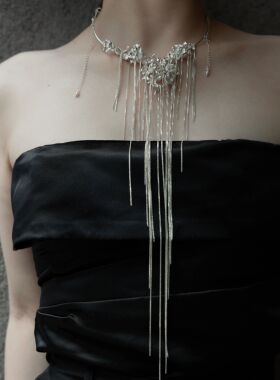 東黑三白/ 盘花断流水 s930纯银原创设计感中式步摇超长女项圈