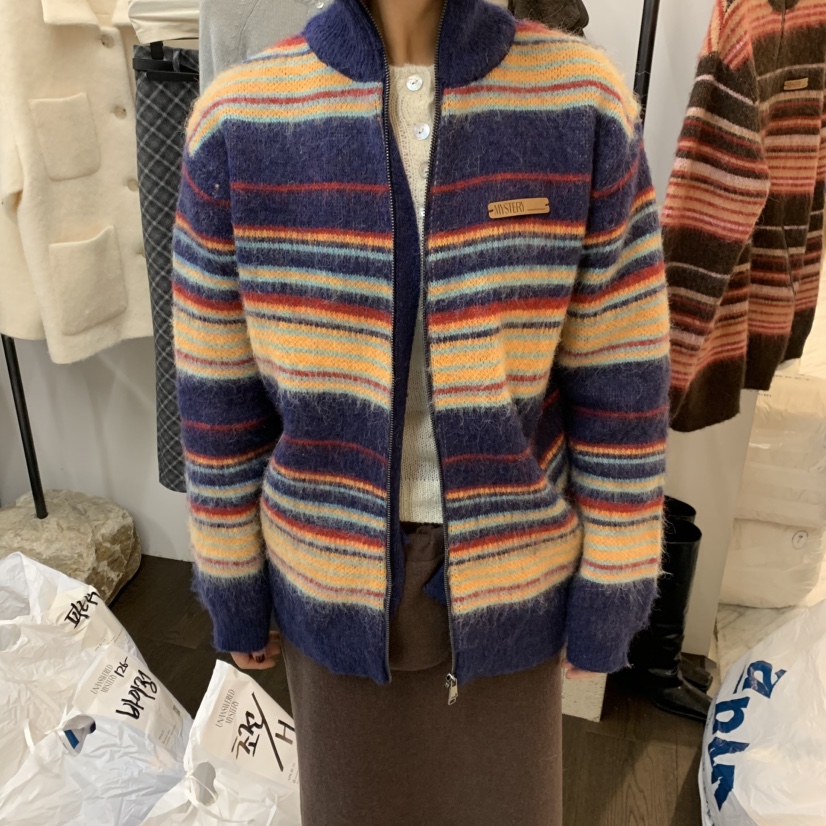 UNANSWERED-MYSTERY彩色条纹拉链