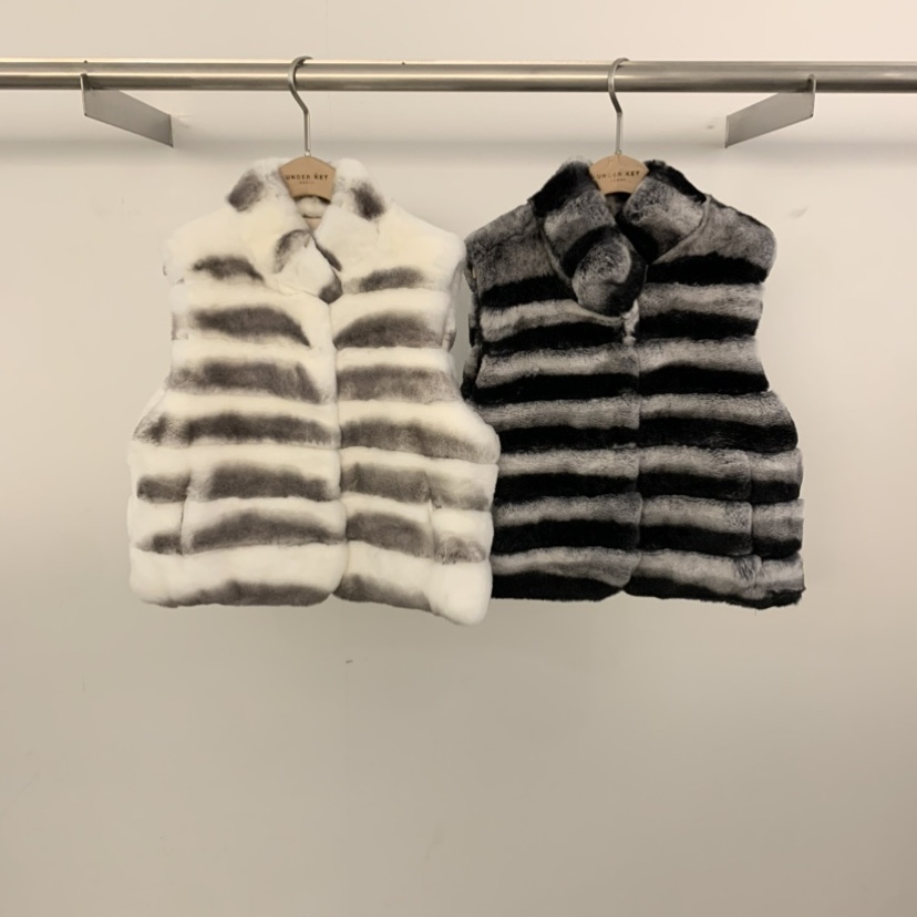 UNDERKEY龙猫毛条纹超软马甲