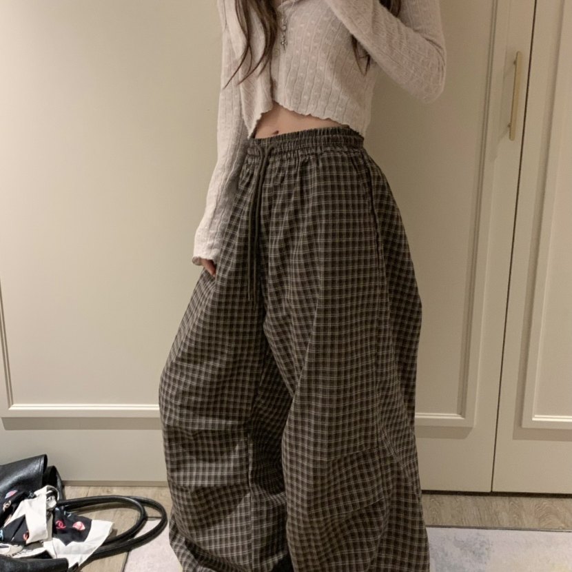 VIRKIN时髦宽大打褶格纹卫裤