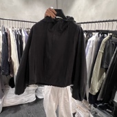 闪闪家 韩国东大门代购 TUG休闲抽绳连帽黑色防风外套
