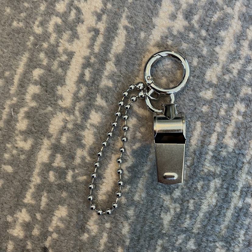 闪闪家 韩国东大门代购MADE-P春款银色光泽哨子造型挂坠,服饰配件/皮带/帽子/围巾,包挂件,淘宝优惠券,粉丝福利购,淘宝优惠卷