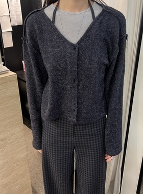 闪闪家 韩国东大门代购MORE THAN YESTERDAY时髦V领系扣薄开衫