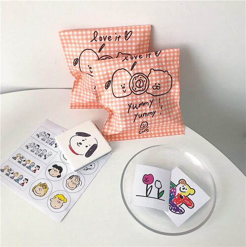 0防油纸橙色格子牛轧饼干小西