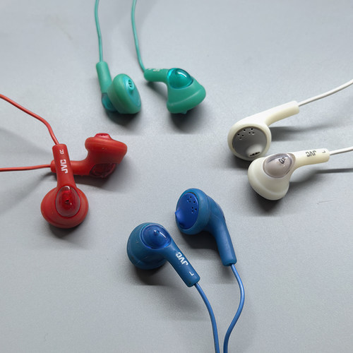 JVC超级经典款有线耳机3.5圆头版